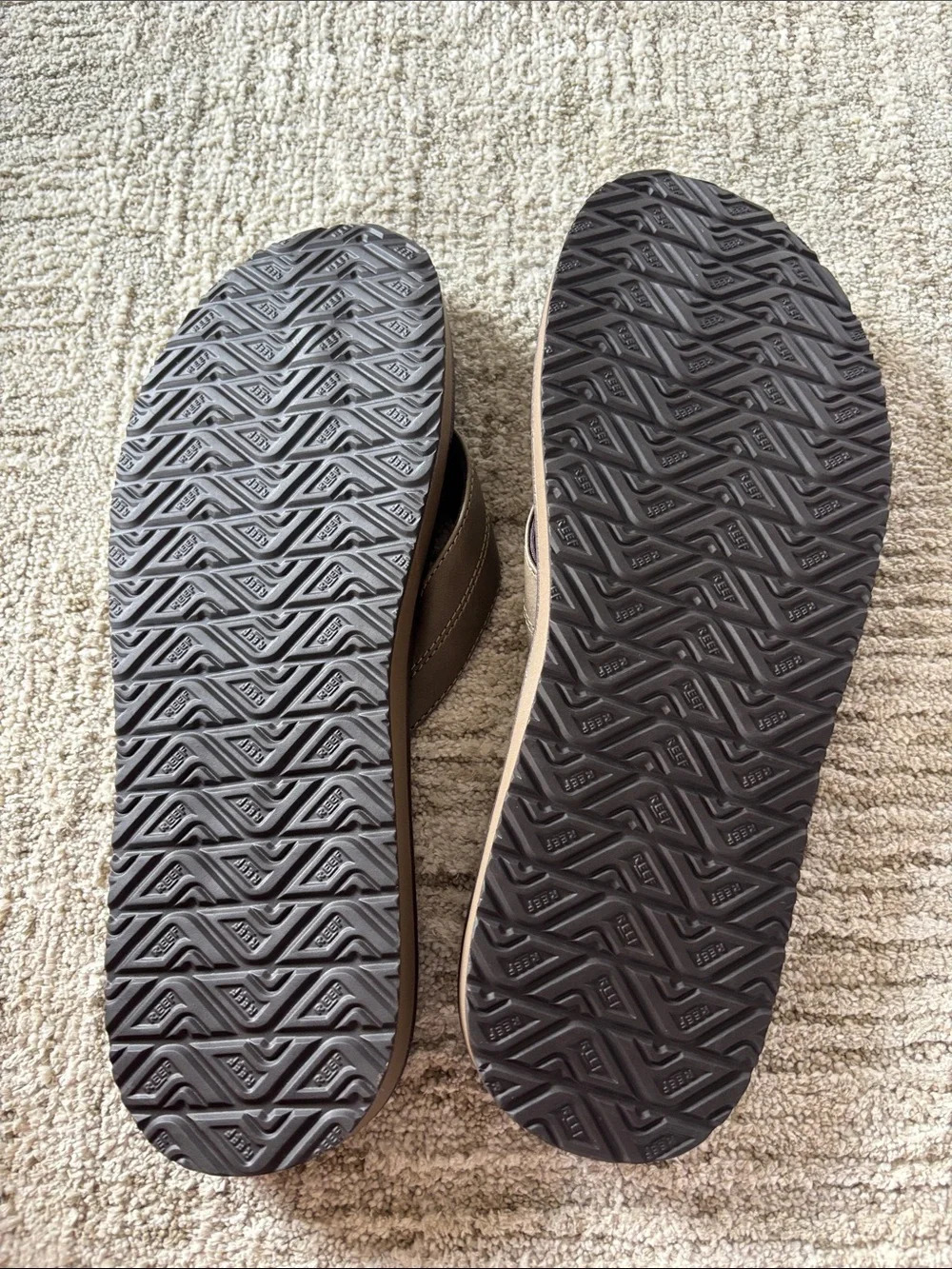 Reef Men's Gray-Brown Leather-Trim Flip Flops